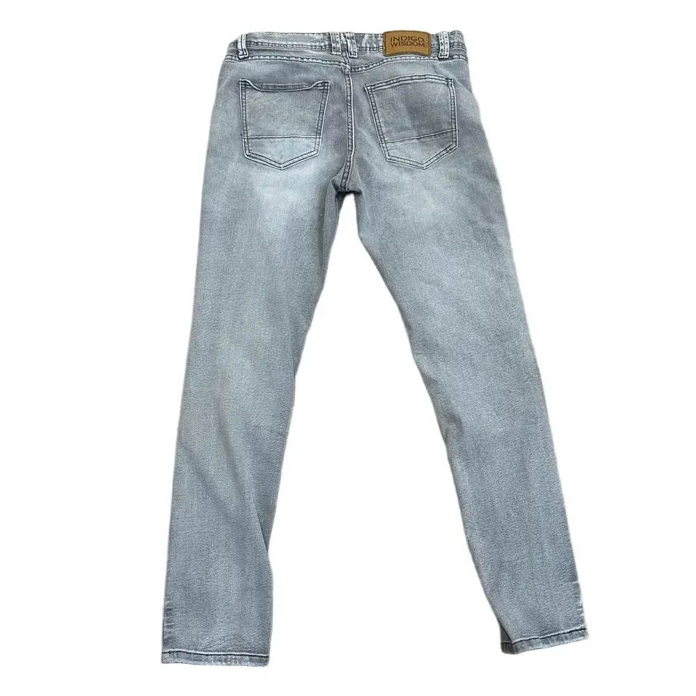 Indigo Wisdom Straight Leg Grey Jeans Size 32 x 32